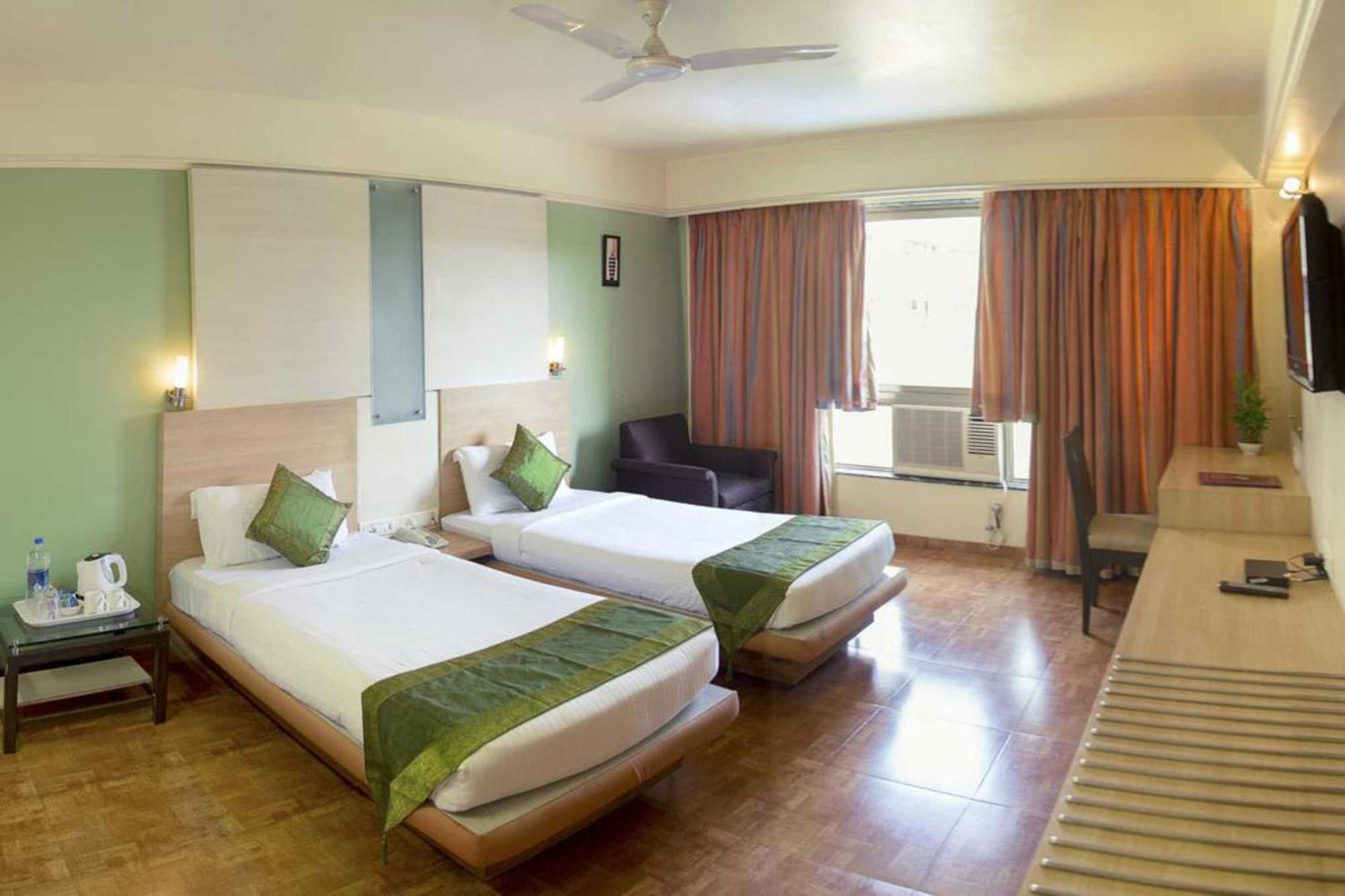 Hotel Archana Residency Bombaj Exteriér fotografie